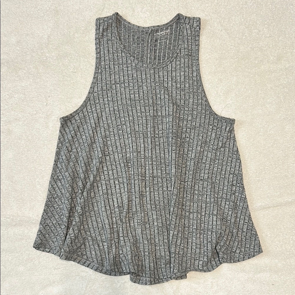 Arizona Jean Company Gray Ribbed Sleeveless Tank Top